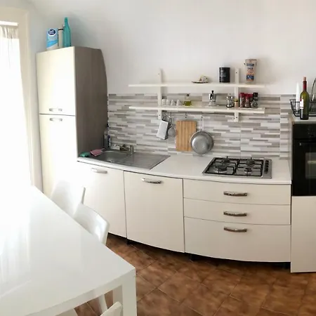 Ambra House Katánie